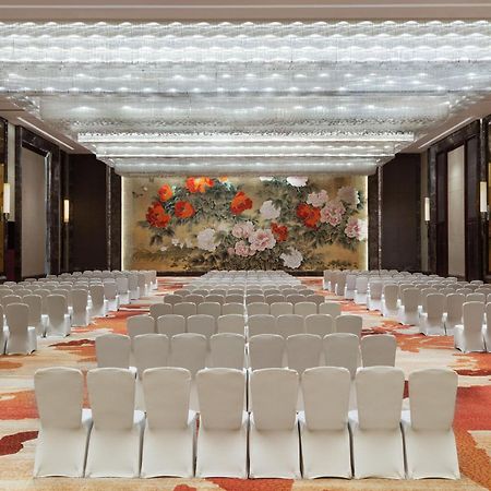 Sheraton Zhenjiang Hotel Exteriör bild