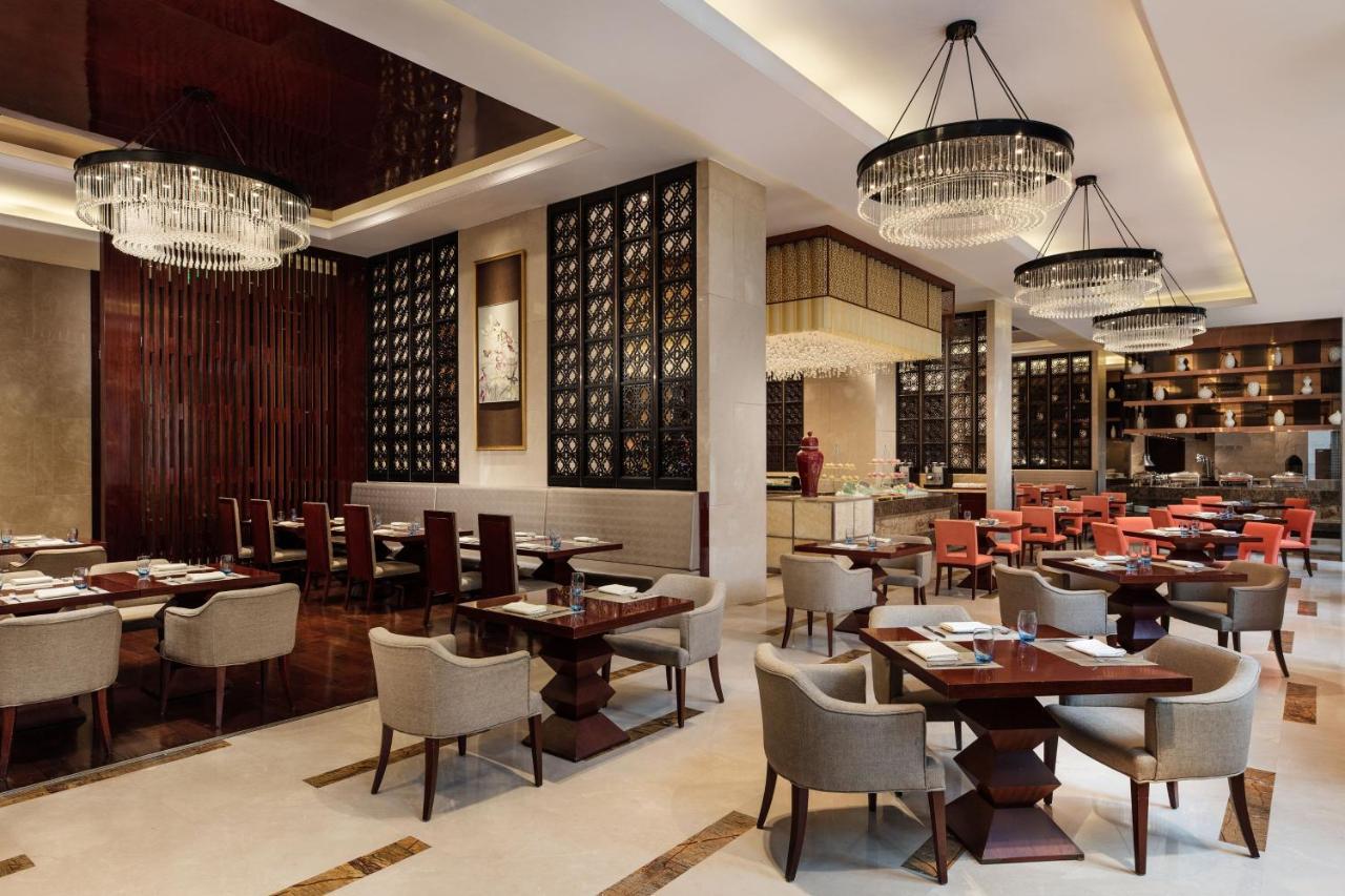 Sheraton Zhenjiang Hotel Exteriör bild