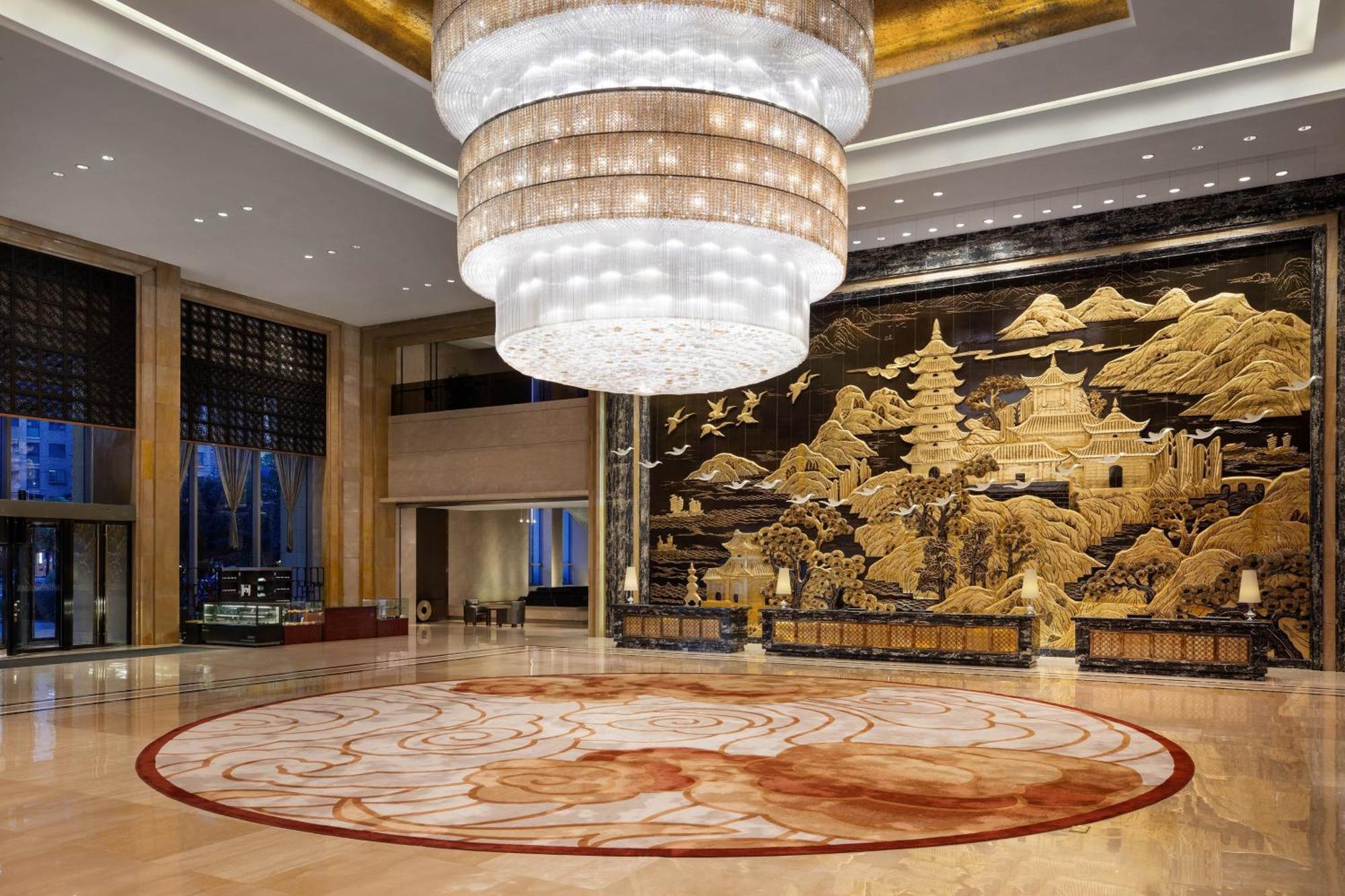Sheraton Zhenjiang Hotel Exteriör bild