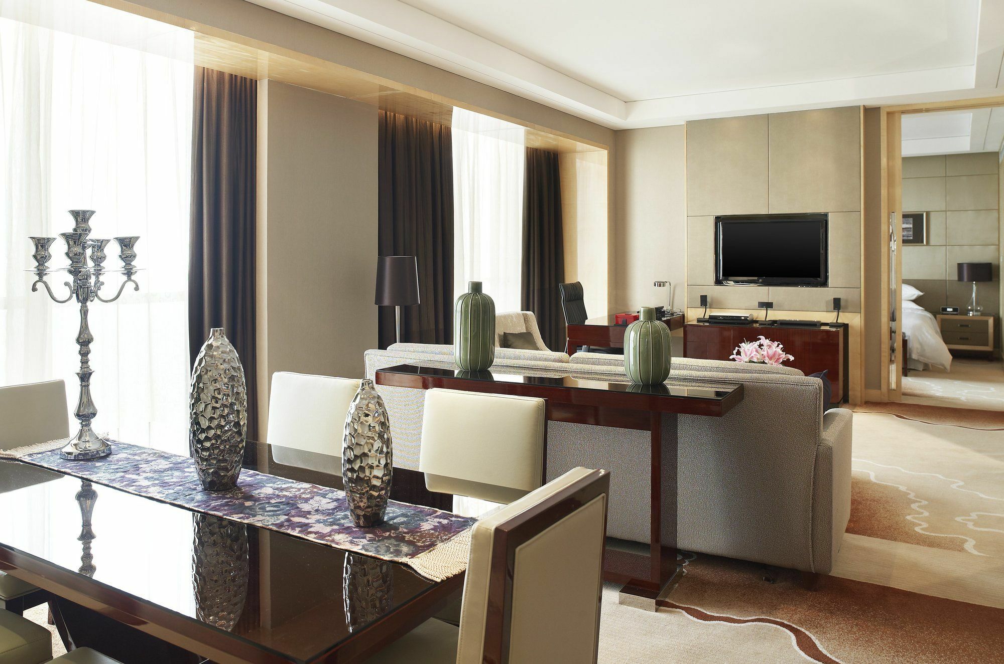 Sheraton Zhenjiang Hotel Exteriör bild